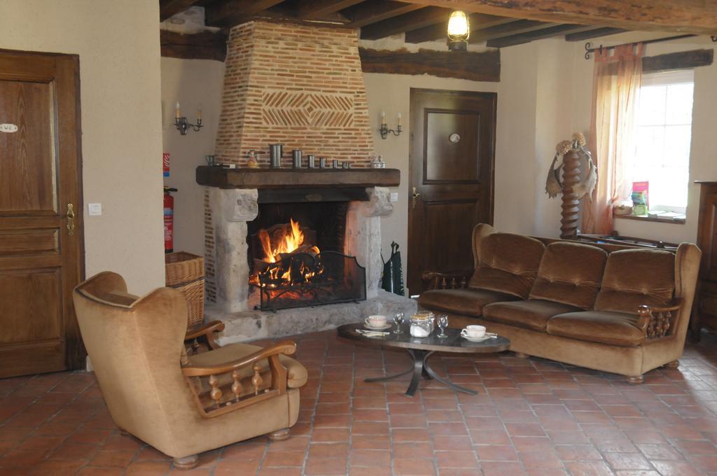 Paray-DouavilleDomaine De La Vallee Aux Pages住宿加早餐旅馆 外观 照片